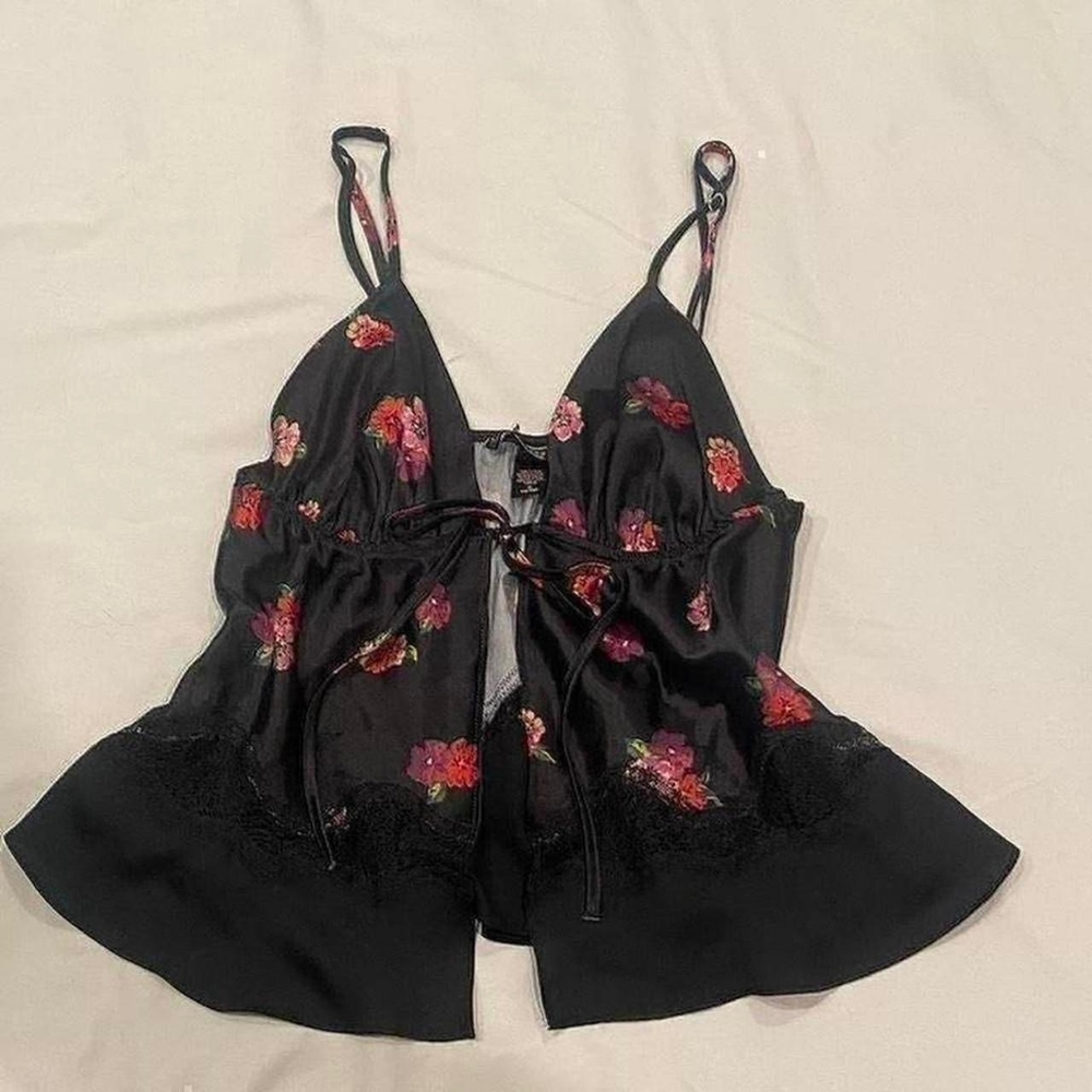 Victoria's Secret Black and Red Pajama Top